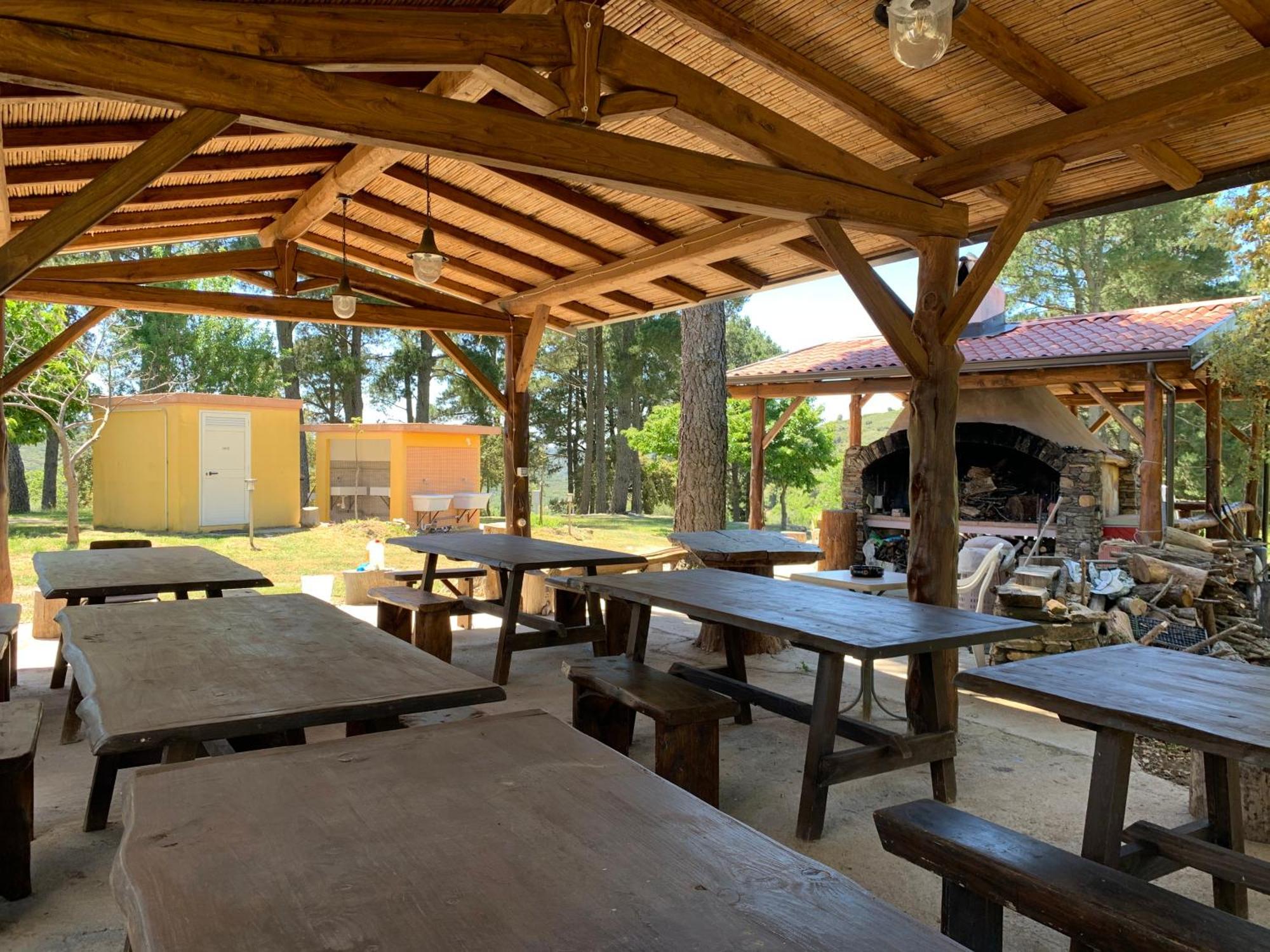 B&B Helga'S Agricampeggio Seùlo Exterior foto